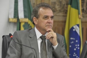 FENAM convoca representantes sindicais para reunião de emergência